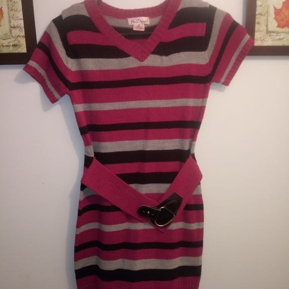 CUTE Sweater Dress pre Loved - Picture 1 of 4
